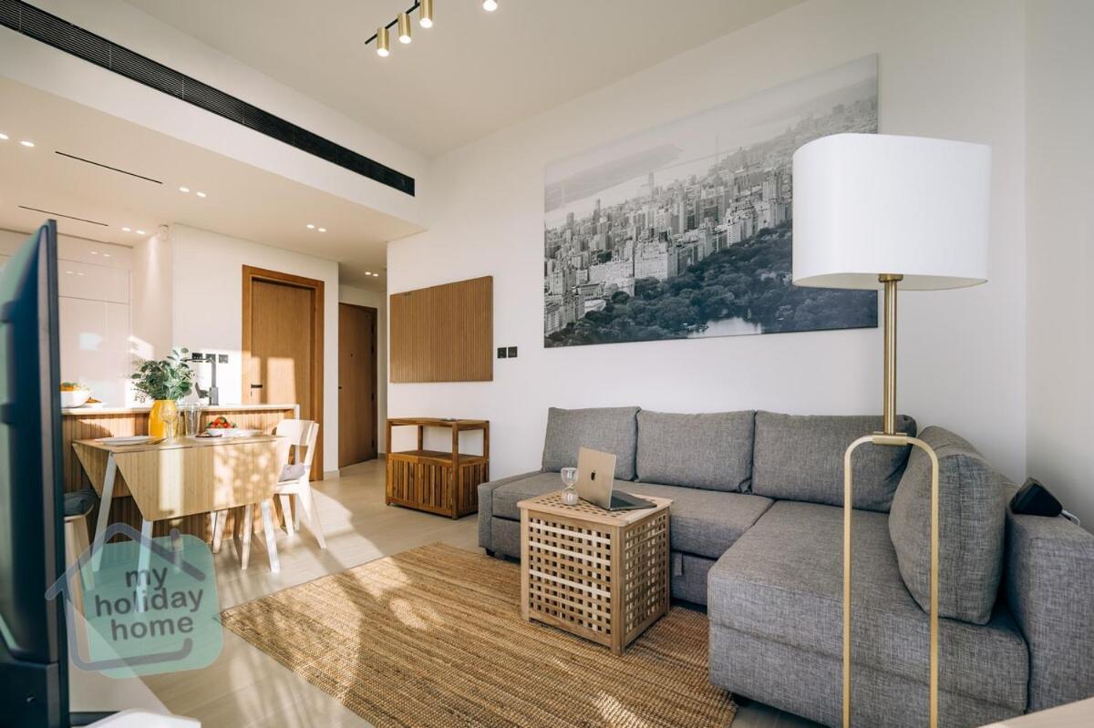 Apartment Brand New Fully Furnished