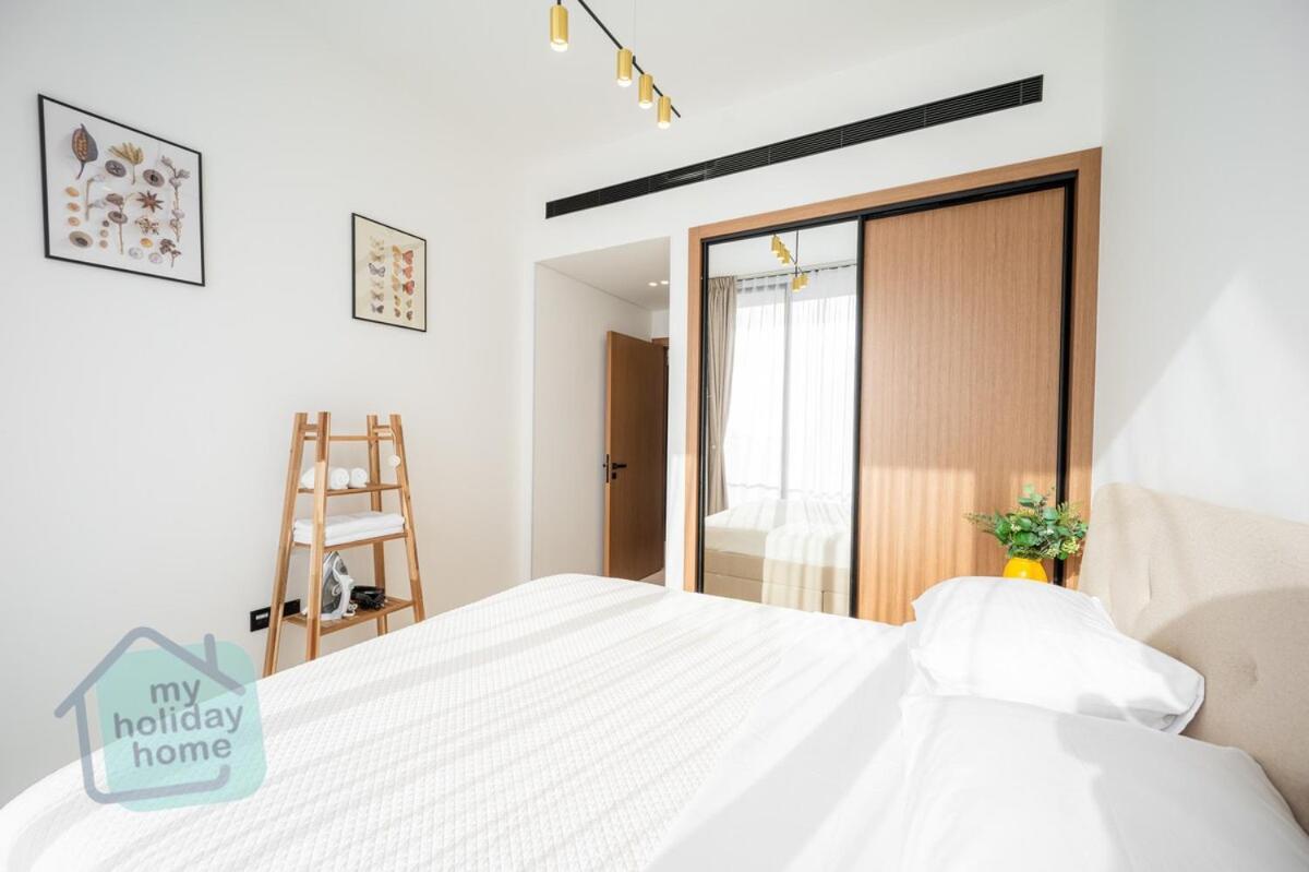 Apartment Brand New Fully Furnished *