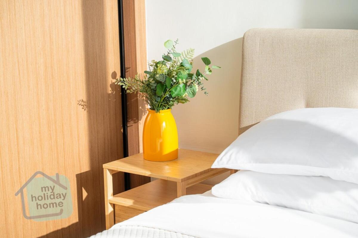 Brand New Fully Furnished Apartment Dubai