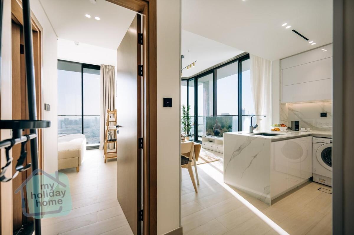 Brand New Fully Furnished Apartment Dubai